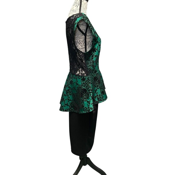 Women’s Y2K Peplum Lace Back Cap Sleeves Dress Back Zip Closure Size XL Gothic - Picture 3 of 9